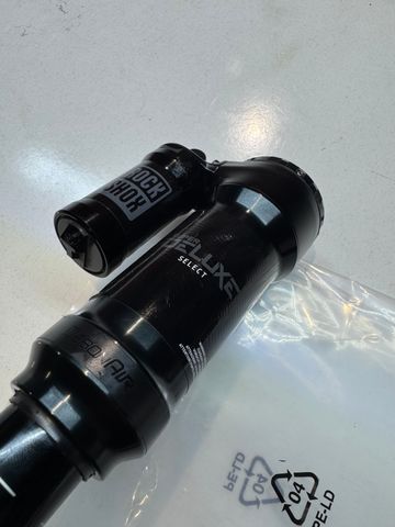 Tweedehands RockShox SuperDelux Select 2021 bike — afbeelding 2 van 7