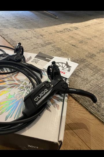 Used Sram Guide T Disc Brake bike — image 5 of 6