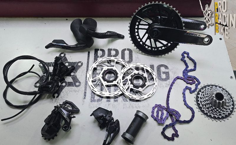 Used 2025 SRAM Force AXS 12-speed Groupset Groupset