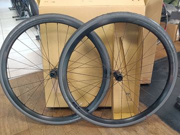 Used Syncros RP 2.0 Disc Wheelset bike — image 6 of 6