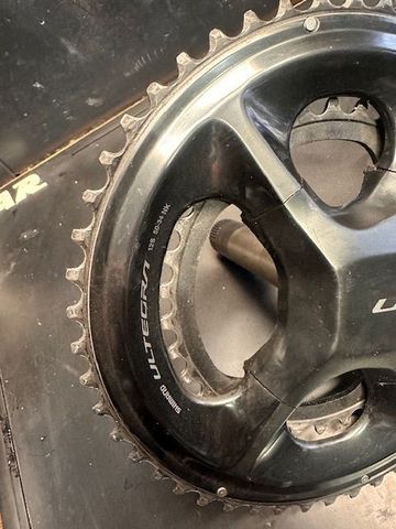 Used Shimano Ultegra FC-R8100 Hollowtech II 12-speed 50-34T 175mm 2025 bike — image 4 of 6