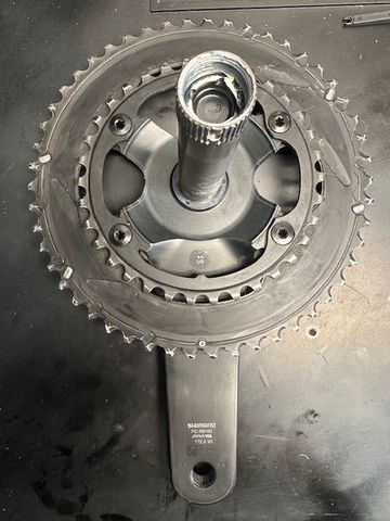 Used Shimano Ultegra FC-R8100 Hollowtech II 12-speed 50-34T 175mm 2025 bike — image 2 of 6