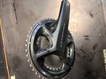 Used Shimano Ultegra FC-R8100 Hollowtech II 12-speed 50-34T 175mm 2025 bike — image 3 of 6