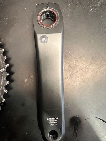 Used Shimano Ultegra FC-R8100 Hollowtech II 12-speed 50-34T 175mm 2025 bike — image 5 of 6