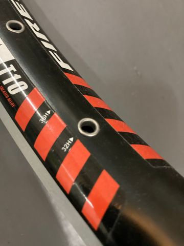 Used Excelerant FireEye 26" Rim 32H bike — image 3 of 3