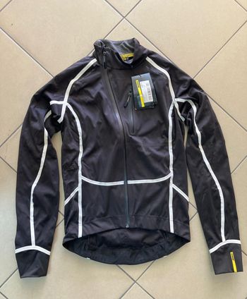 Mavic, Cosmic Pro H2O Raincoat Preto S