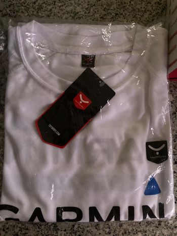 Used Garmin Running Jersey White M bike — image 3 of 4