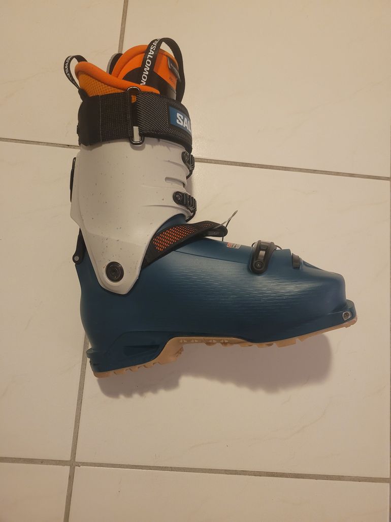 Used Salomon Shift Alpha Boa 120 Ski Boots bike — image 2 of 4