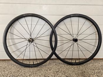 Used 2025 HUNT 32 Aerodynamicist UD Carbon Spoke Disc Wheelset bike — image 1 of 4