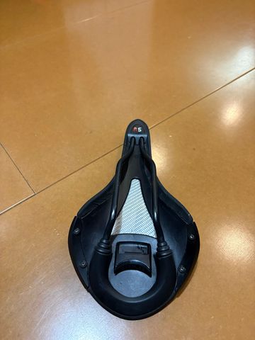 Used 2020 Fizik Aliante R5 Saddle bike — image 6 of 10
