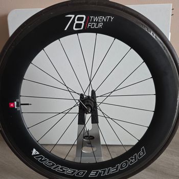 Used Profile Design 78/TwentyFour Full Carbon Tubular Wheels bike — image 2 of 3