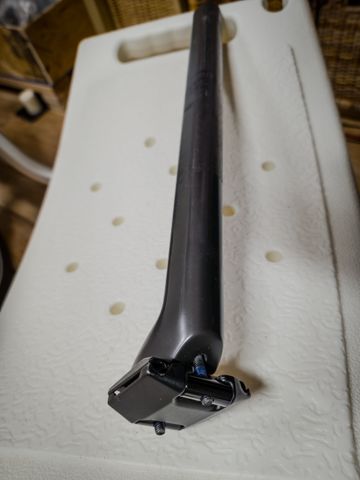 Used Bmc SLR01 Seatpost 2021 bike — image 2 of 5