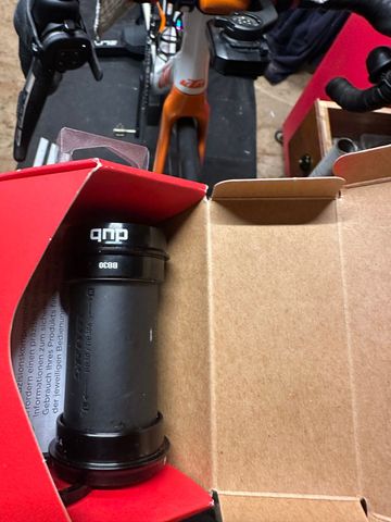 Sram Ceramic BB30 Dub bike usato — immagine 2 di 3