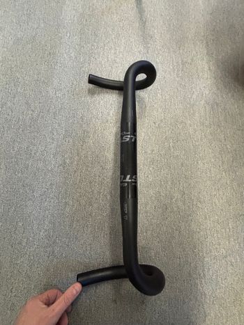Used Easton EA70 AX Flare Aluminium 31.8 Road Handlebar 2024 bike — image 6 of 6