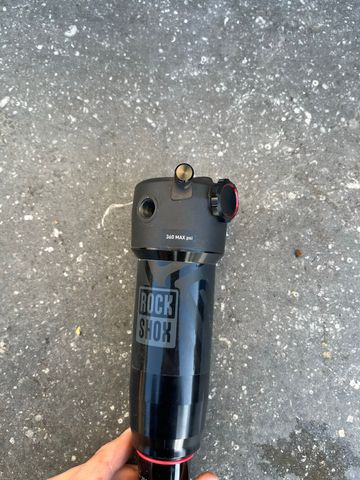 RockShox Deluxe Select Air Shock bike d'occasion — image 2 sur 4
