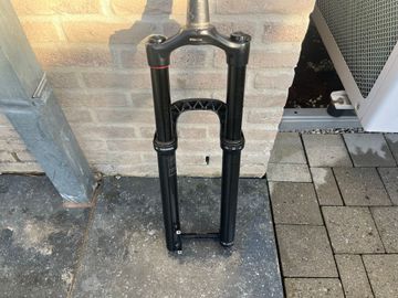 Used RockShox 35 Gold RL DebonAir bike — image 6 of 12