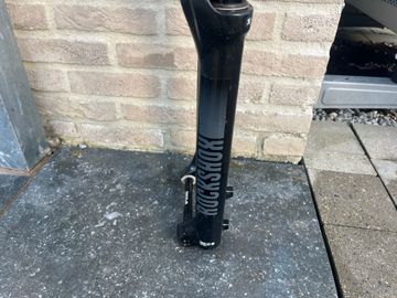 Used RockShox 35 Gold RL DebonAir bike — image 4 of 12