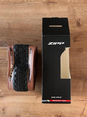 Gebrauchtes Zipp G40 XPLR Gravel Reifen 40-622 Tyres & Tubes