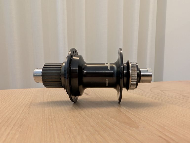 Used Shimano XT FH-M8110-B 32F CL MS 12x148mm bike — image 2 of 7
