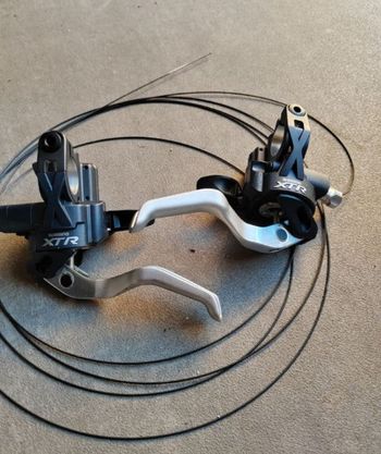 Shimano, Paire de Levier / shifter  xtr M975 8 vitesse
