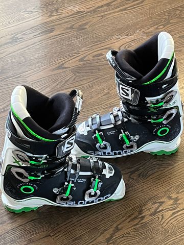 Used Salomon X Pro 120 Ski Boots bike — image 2 of 3