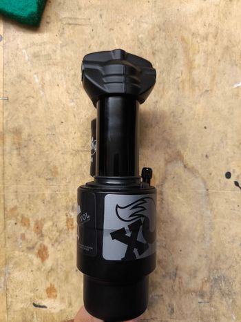 2023 Fox Float X2 Factory 185x52, 5mm bike de segunda mano — imagen 2 de 4