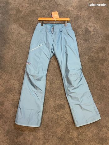 Used Patagonia Women's Insulated Powder Town Pants bike
