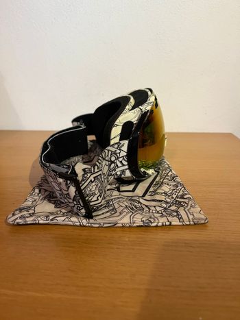Used OUT OF Edge the One Fuoco bike — image 4 of 7