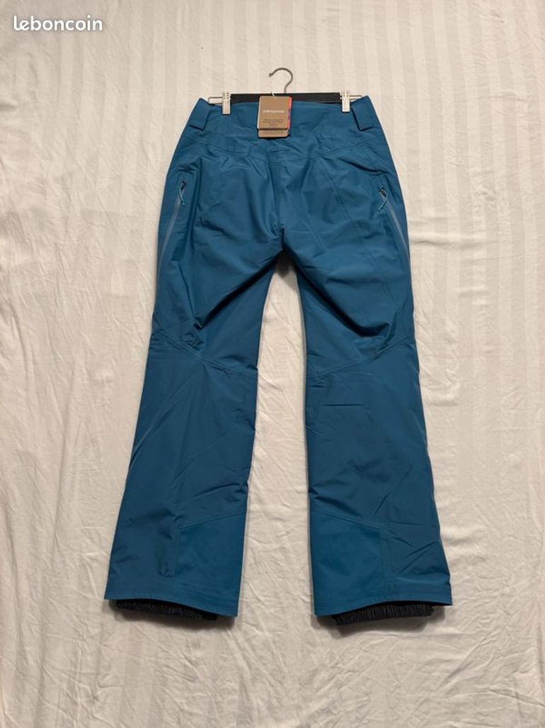 Used Patagonia Women's Insulated Powder Town Pants bike — image 3 of 3