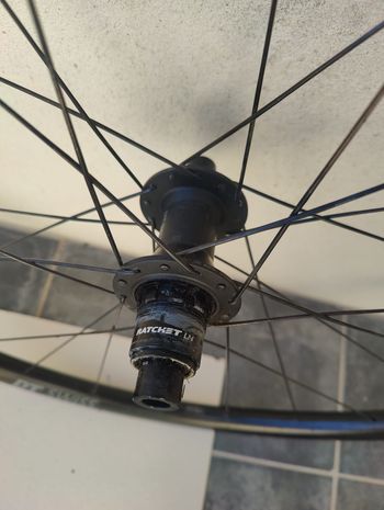 Used Dt Swiss Gravel LN 700c Wheelset bike — image 6 of 9