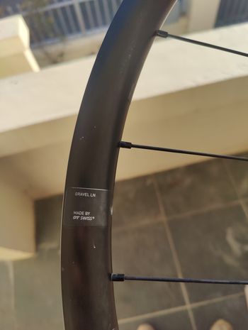 Used Dt Swiss Gravel LN 700c Wheelset bike — image 8 of 9