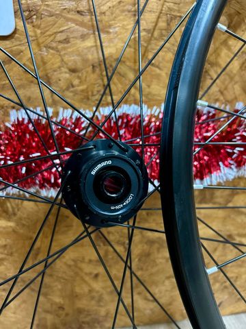 Used 2025 Mavic Allroad Disc 1 bike — image 4 of 4