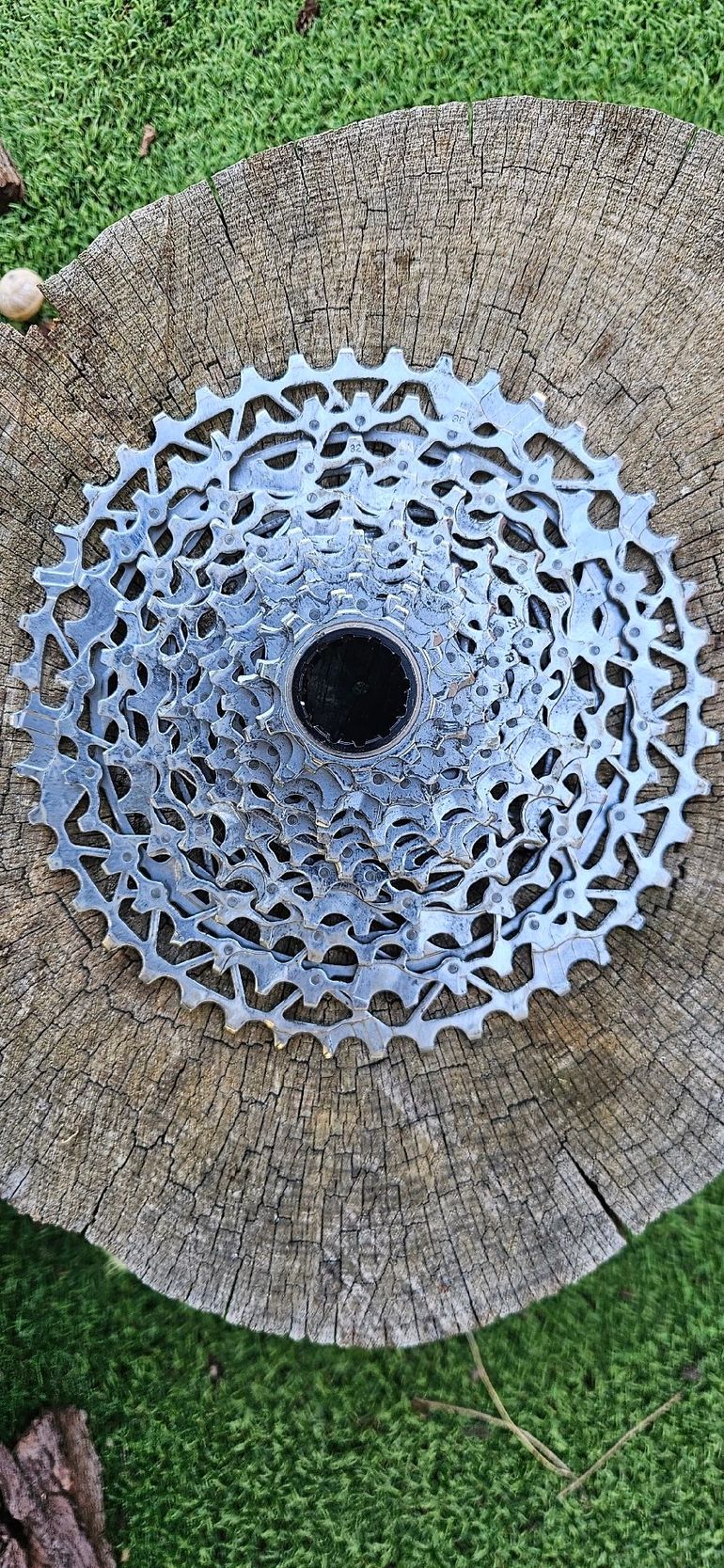 Used 2022 SRAM XPLR Gravel Groupset bike — image 4 of 5