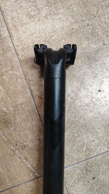 Used Specialized Reggisella Seatpost bike — image 4 of 5