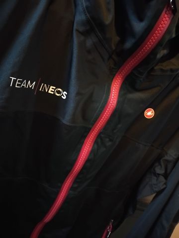 Castelli Summit Rain Jacket bike usato — immagine 3 di 7