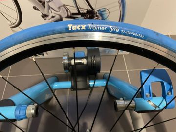 Used Tacx Blue Matic Trainer bike — image 12 of 26
