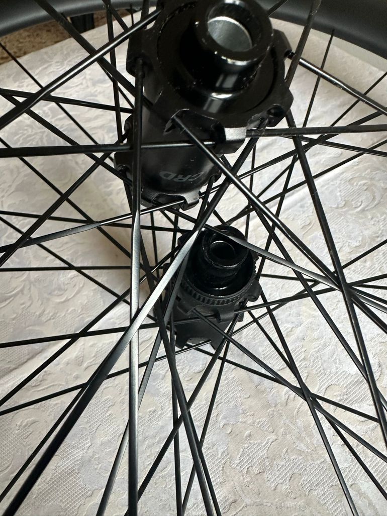 Used 2023 BMC CRD501 Carbon Wheelset bike — image 2 of 7