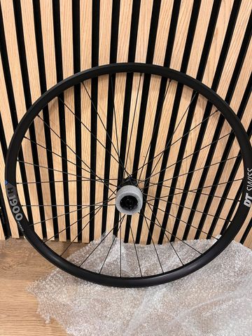 Tweedehands 2025 DT Swiss H1900 Spline 35 29" Wheelset bike — afbeelding 2 van 2