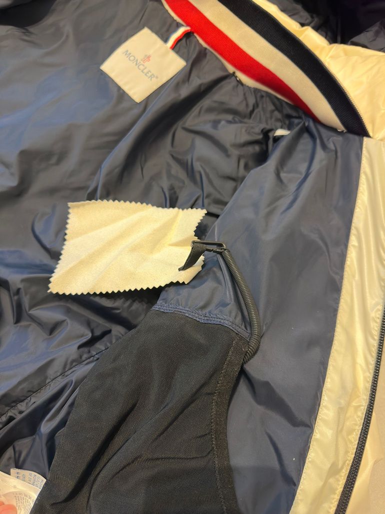 Used Moncler Giacca Sci bike — image 8 of 13