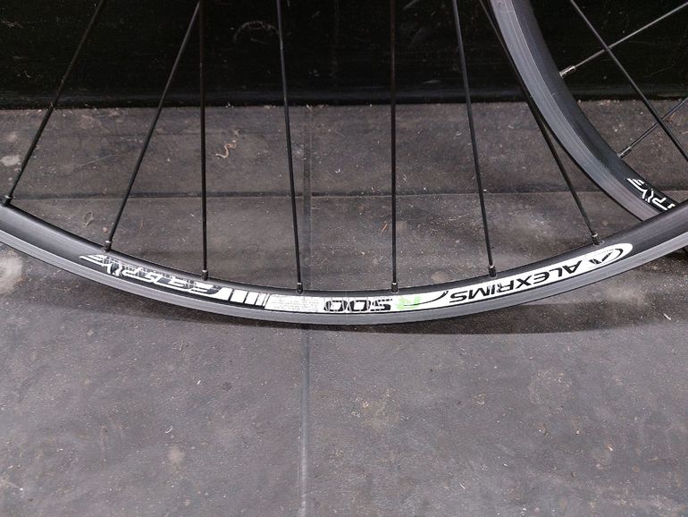 Used Felt Alexrims r500 wielen by bike — image 2 of 7