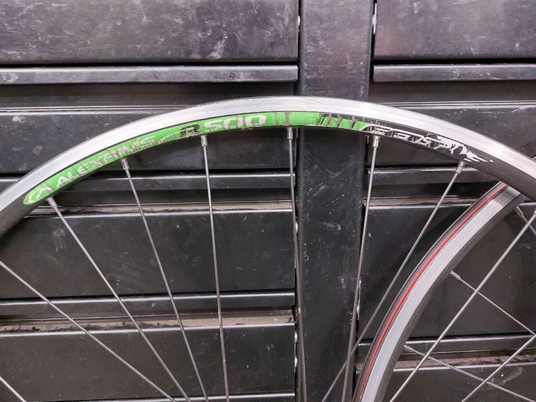 Used Felt Alexrims r500 wielen by bike — image 6 of 7