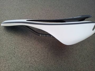 Used Aerotec SELLA SH Full Carbon Road White-Black bike — image 2 of 2