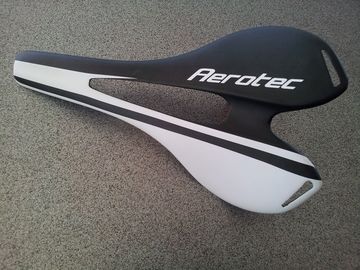 Used Aerotec SELLA SH Full Carbon Road White-Black bike — image 1 of 2