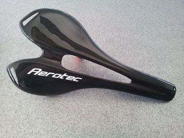 Używany Aerotec SH Full Carbon Road Saddle Black bike — zdjęcie 2 z 2