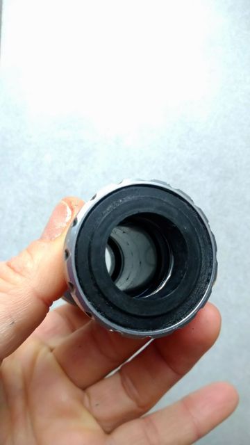 Used Shimano SM-BB7900 1.37X24 Bottom Bracket bike — image 5 of 5