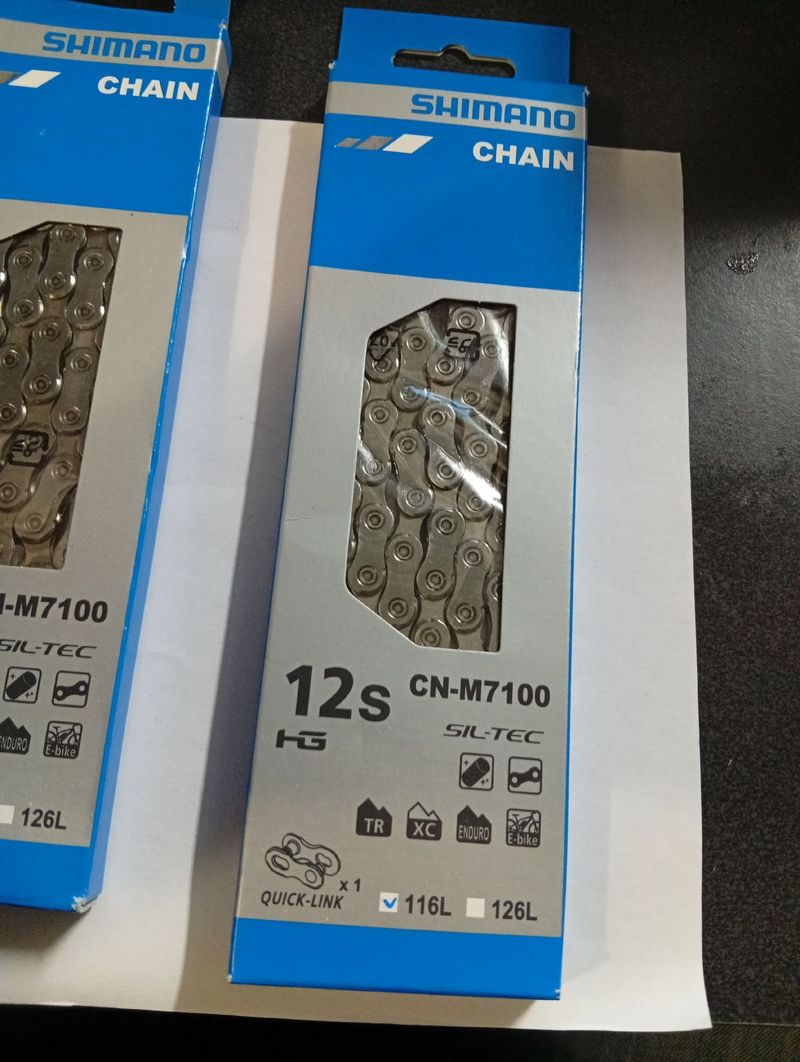 Używany Shimano SLX CN-M7100 Quick Link Chain 12-speed 116L Drivetrain & Pedals