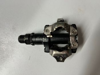 Used Shimano PD-M520 SPD Pedals bike — image 3 of 6
