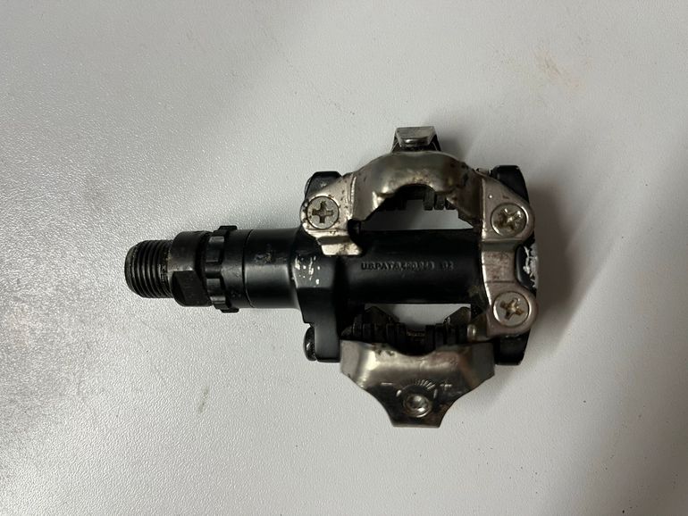 Used Shimano PD-M520 SPD Pedals bike — image 3 of 6