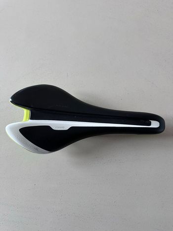 Selle PERFORMANCE GIANT CONTACT SLR NEUTRAL NOIR