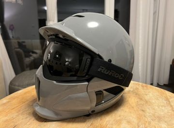 2023 Ruroc Ski Helmet bike d'occasion — image 2 sur 2